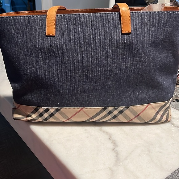 BURBERRY LONDON DENIM AND NOVA CHECK TOTE - Picture 8 of 8